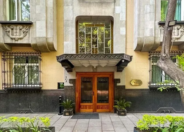 Completo Maison Créole En La Condesa * México DF